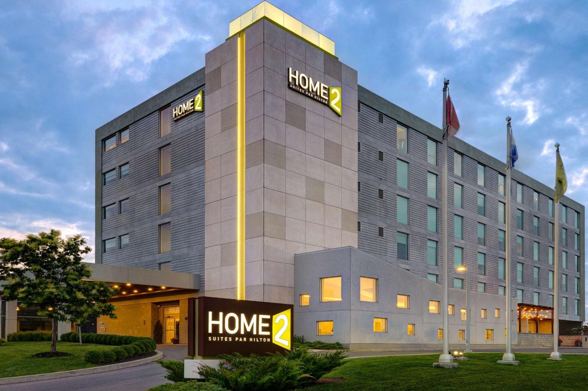 Home2 Suites By Hilton Montreal Dorval Exterior foto